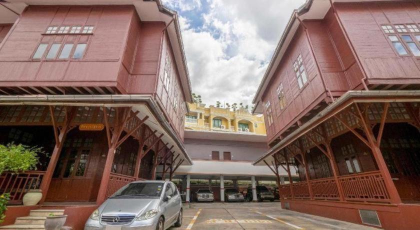 Hotel Oyo 1089 Baan Boran 2*