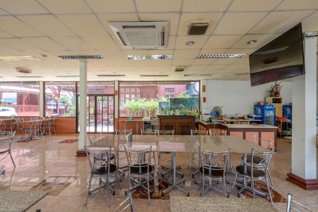 Oyo 1089 Baan Boran Bangkok